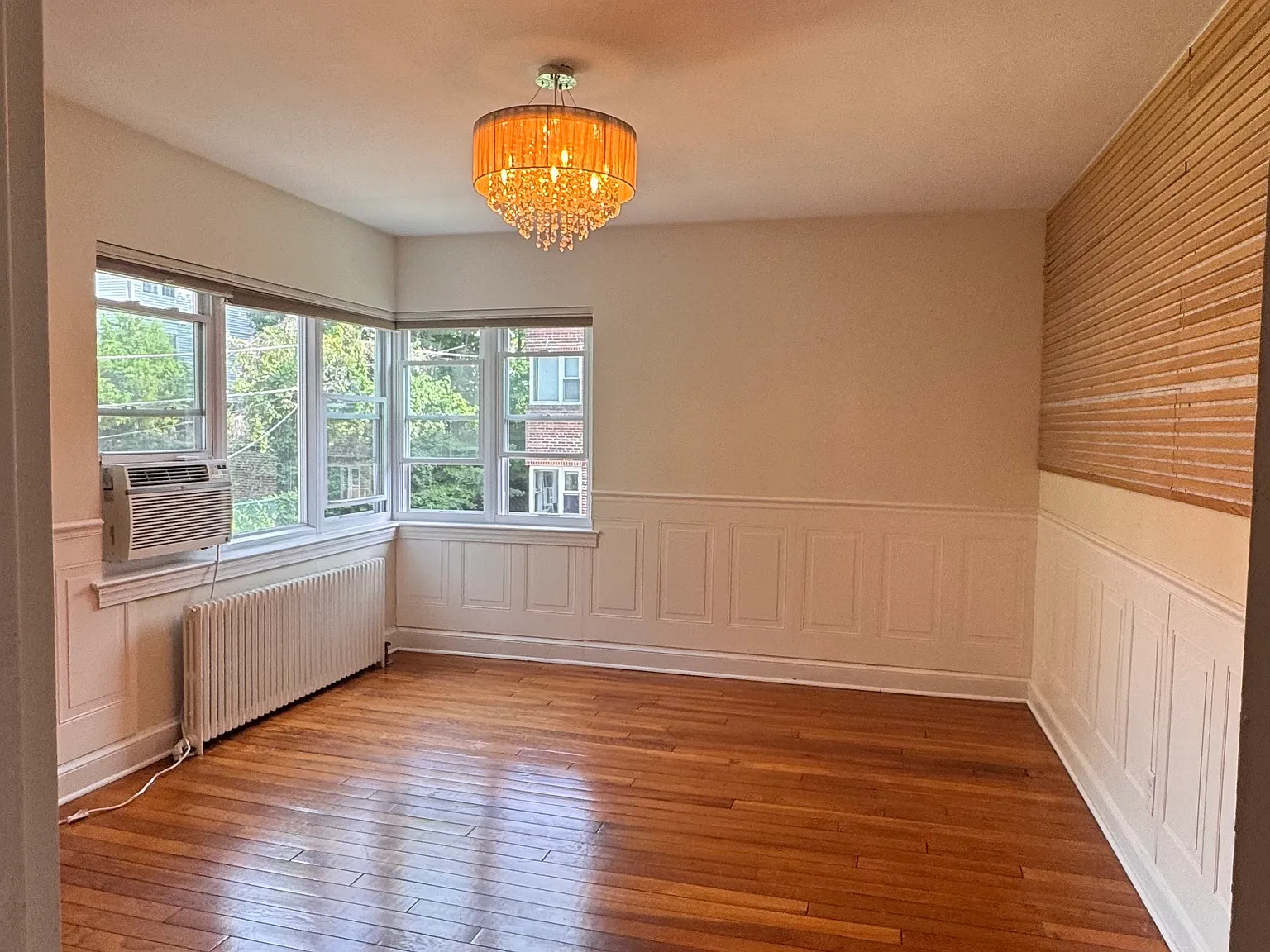 1 bed, 675 sqft, $2,100 — Photo 3