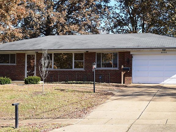 3rd image of 8900 Harwich Dr