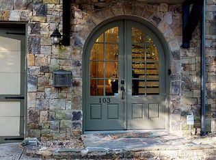 5332 Greenland Rd NE UNIT 103, Atlanta, GA 30342