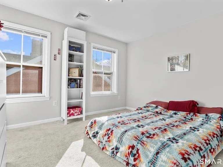 673 Quinnipiac Ave — Photo 7