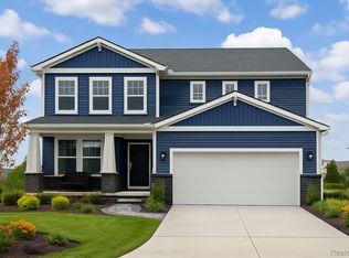 624 Gretchen Ln, Saline, MI 48176