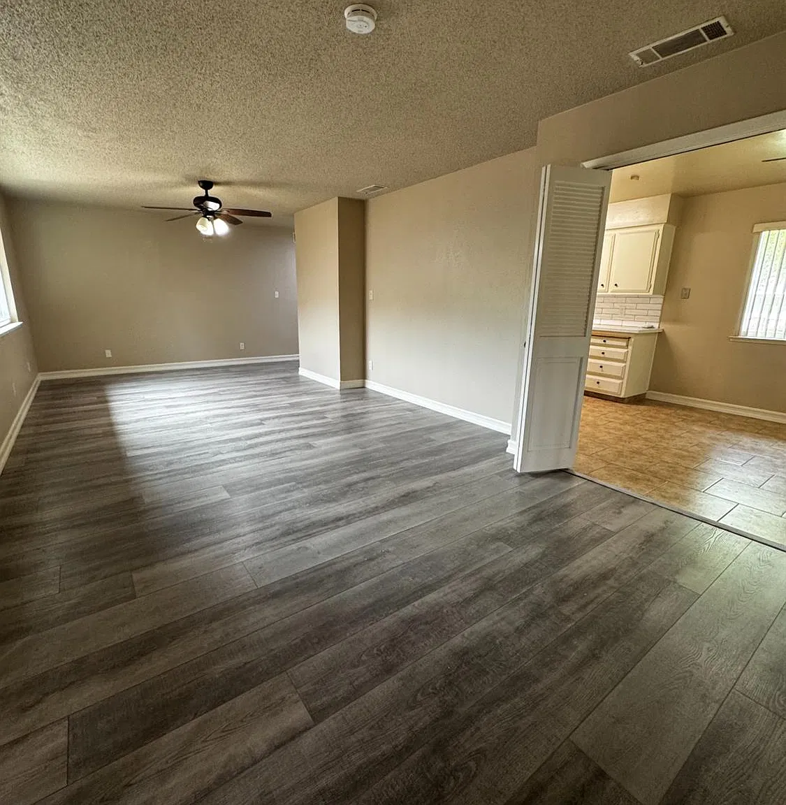 4 bed, 1800 sqft, $2,500 — Photo 2
