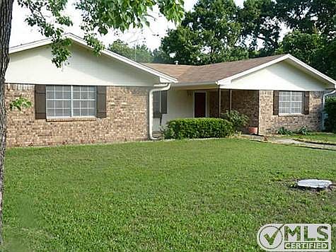 1st image of 809 Royal Ln