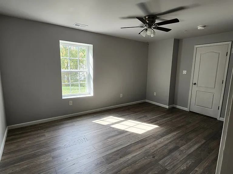 2915 Galahad Ct — Photo 8