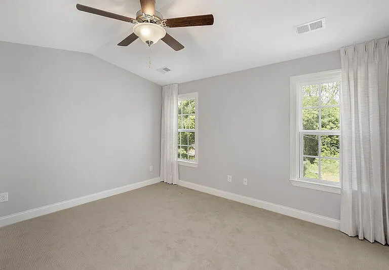 188 Silver Hill St — Photo 17