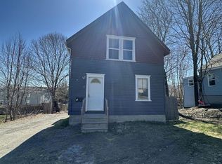 12 Boynton St, Bangor, ME 04401