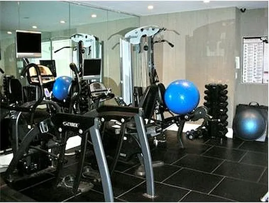 Rented by Douglas Elliman | media 16