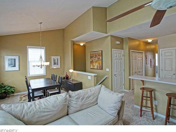 4th image of 43 Elm Creek Way