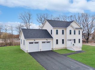 5 Ritas Way, Fairhaven, MA 02719