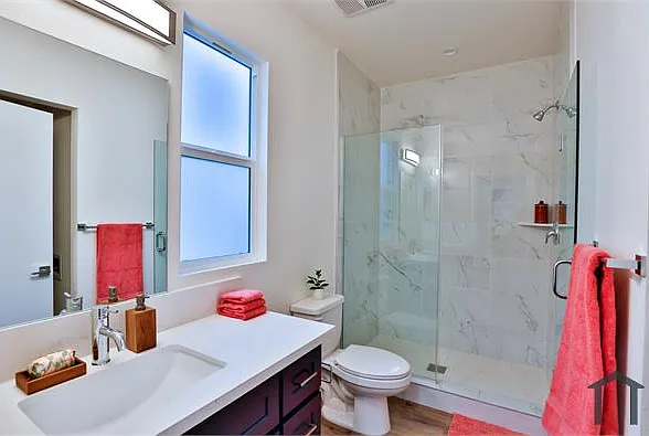 2301 Scarff St — Photo 8