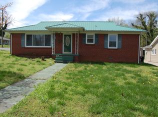 209 S Everett High Rd, Maryville, TN 37804