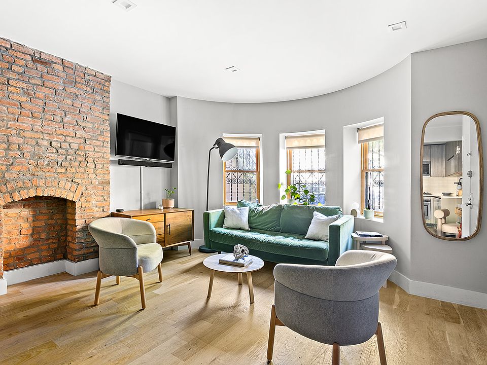 1st image of 872 Saint Johns Pl #1F