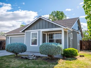 1056 SW 32nd Ct, Redmond, OR 97756