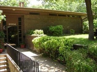 2004 N Alexander Ln, Bethany, OK 73008