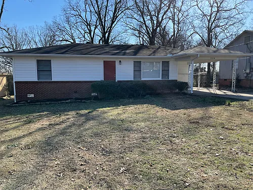 224 E Lee Ave Photo 1