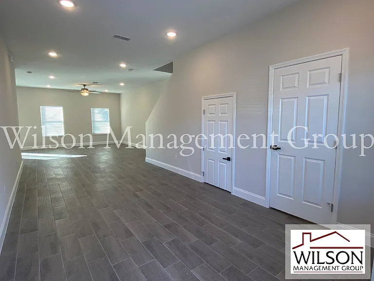 732 S Lee Ave — Photo 4
