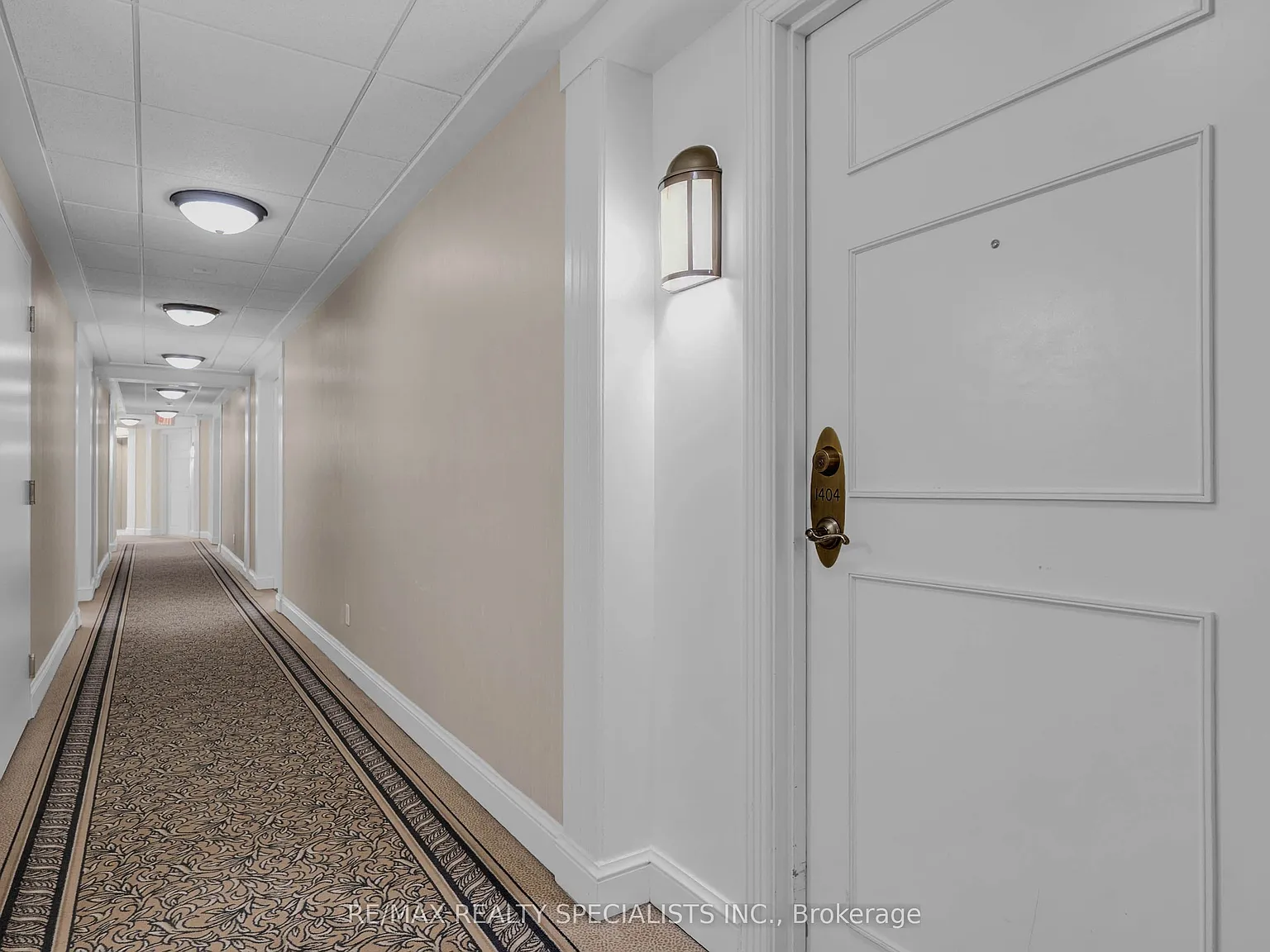 3 bed, $2,850 — Photo 4