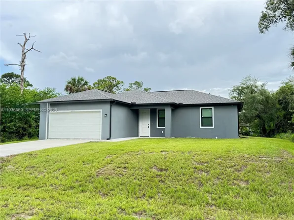 6018 Acorn Cir, Labelle, FL 33935