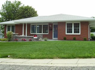 209 Main St, Earling, IA 51530