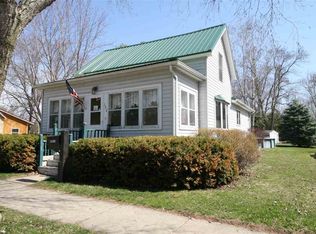 192 Water St, Berlin, WI 54923