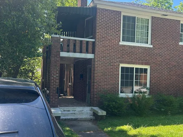 418 Cothran Ave, Greenwood, SC 29649