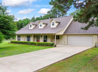 318 Jamestown Rd, Trinity, TX 75862