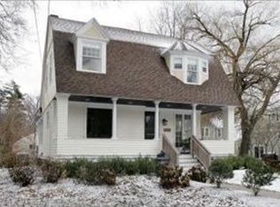 110 N Shore Dr, South Haven, MI 49090