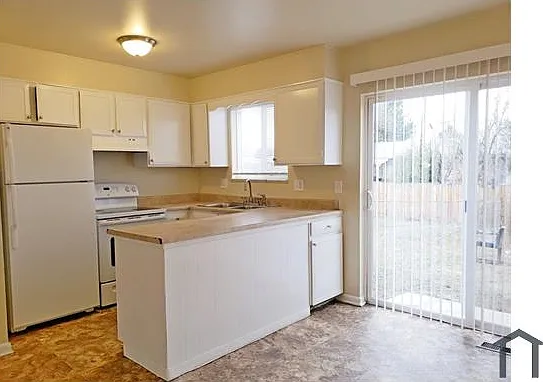 4 bed, 1568 sqft, $2,990 — Photo 2