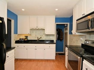 2616 S 30th St, Milwaukee, WI 53215