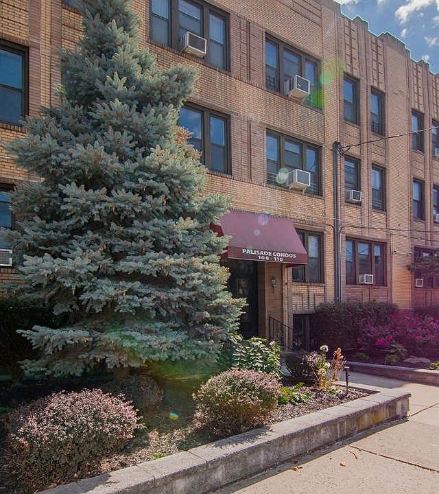 1st image of 108 Palisade Ave APT Bb