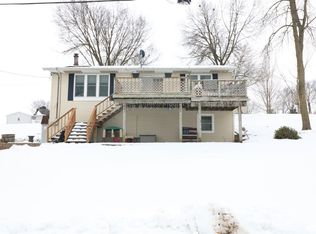 603 N Bluff St, Albany, IL 61230