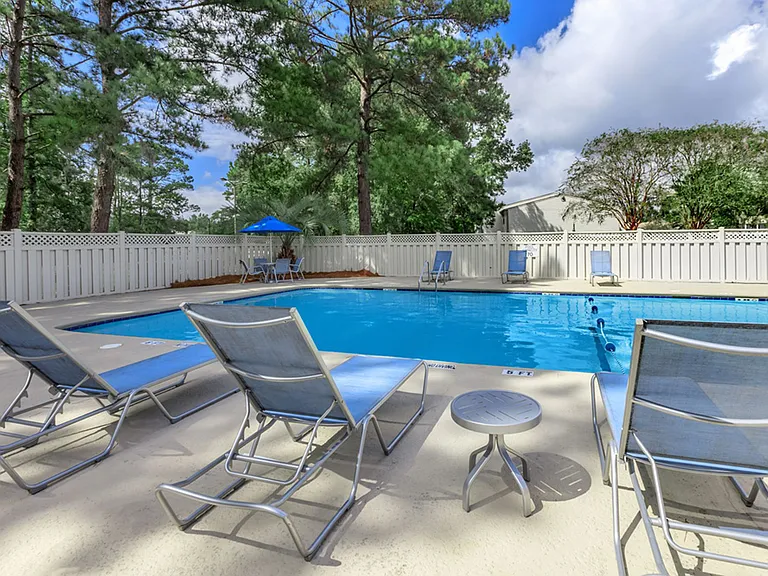 Kessler Point Apartment Homes — Photo 15