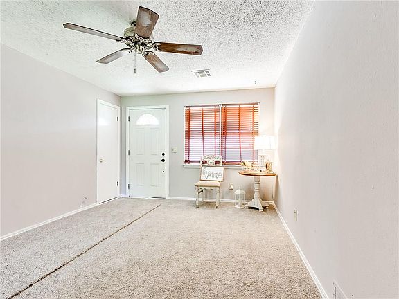 5th image of 4409 S Wofford Ave