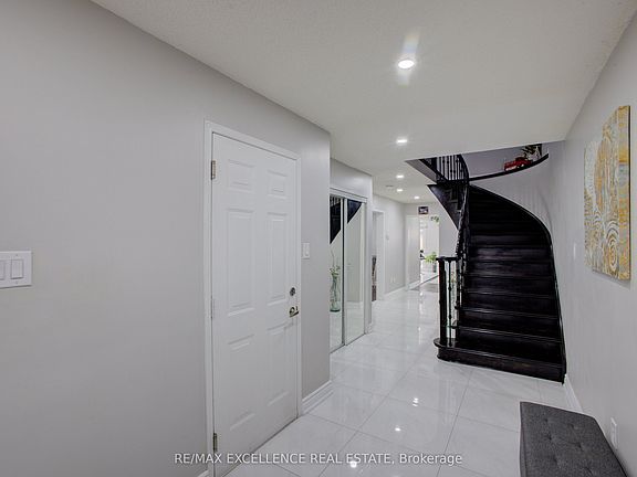 4th image of 5 Wildsky Rd