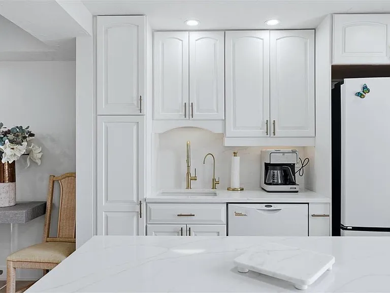 4401 Gulf Of Mexico Dr #907 — Photo 19