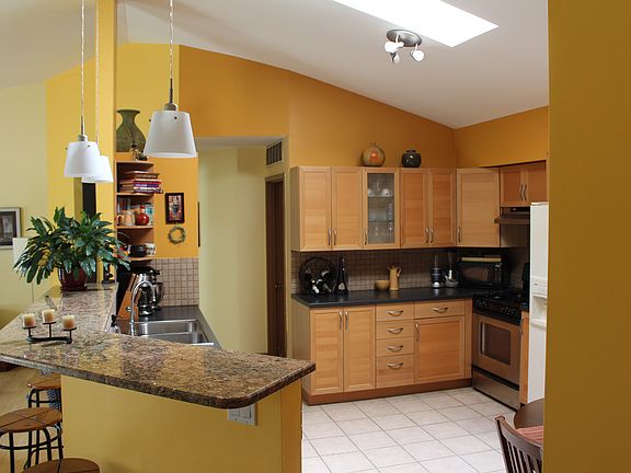 3rd image of 4211 N Mallard Dr Unit 8