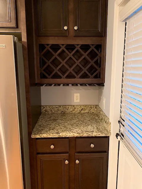 3 bed, 1500 sqft, $2,700 — Photo 3
