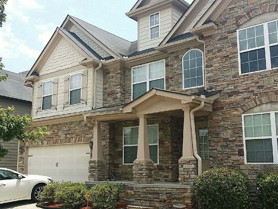 2379 Park Estates Dr, Snellville, GA-Front1