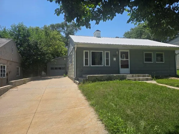 808 W K St, McCook, NE 69001