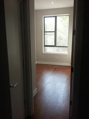 Rented by Loom Group | media 25