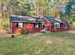 44 Border Trl, Thompson, CT 06277
