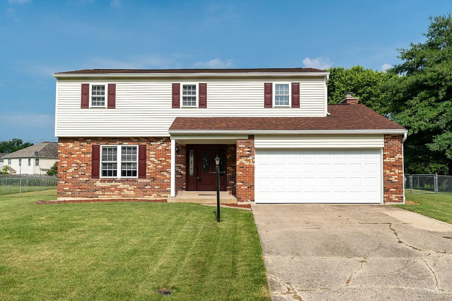 4193 Forsythia Dr photo 1