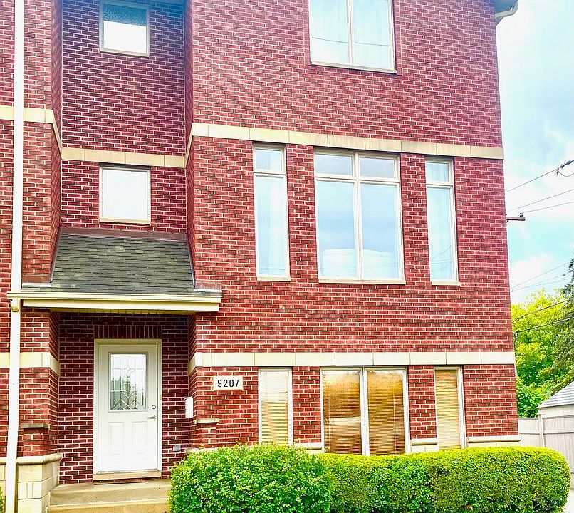 1st image of 9207 W Gerritsen Ave #9207
