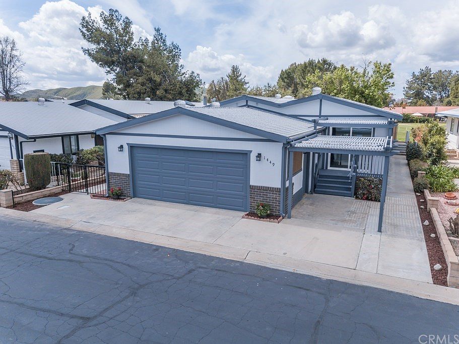 1st image of 1449 Lodgepole Dr