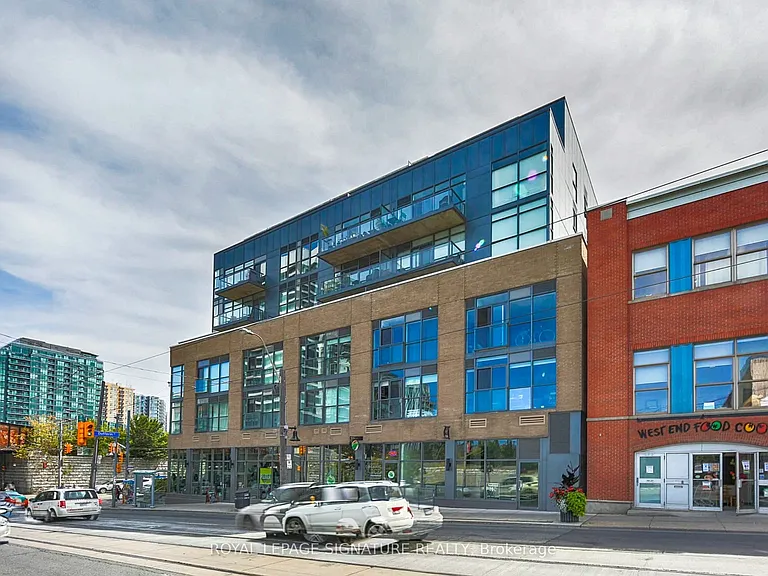 1205 Queen St W #Penthouse 704 — Photo 49