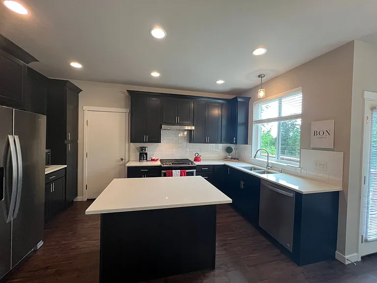 514 Fielding Ct — Photo 10