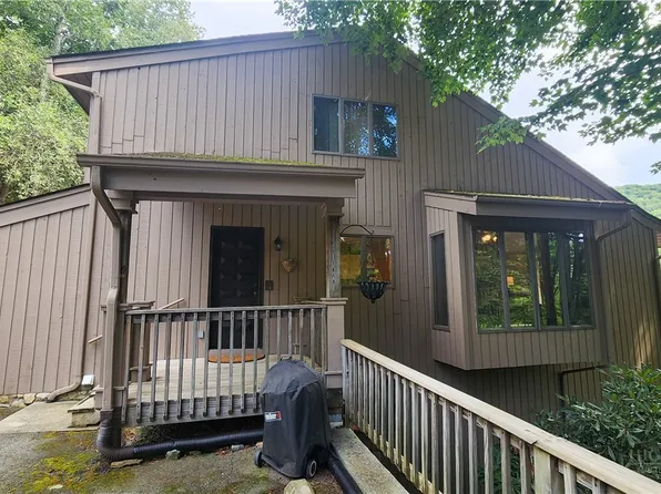 625 E. Old Turnpike Road, Banner Elk, NC 28604