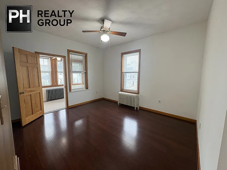 573 Shirley St #2 — Photo 7