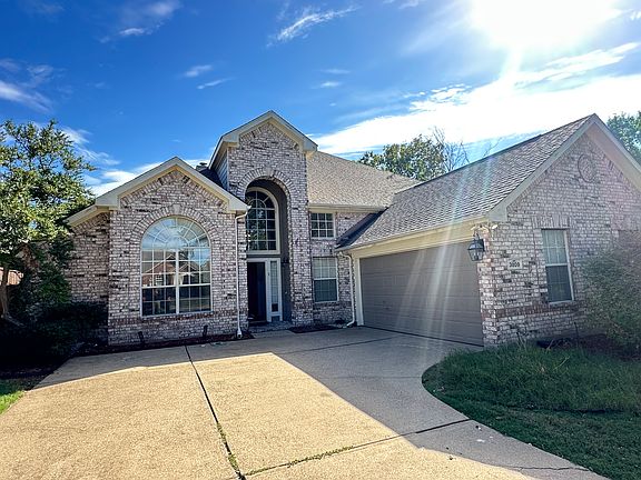 2nd image of 3809 Blueridge Dr