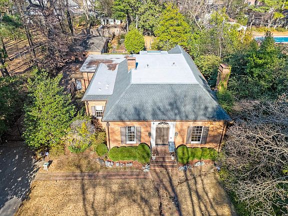 2nd image of 2962 Midland Ave